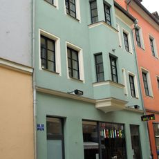 Wohn- und Geschäftshaus