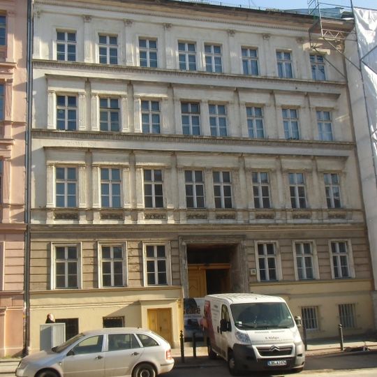 Mietshaus Greifswalder Straße 15