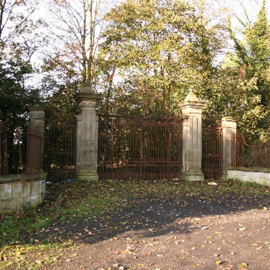 Gates And Piers To Nettleham Hall