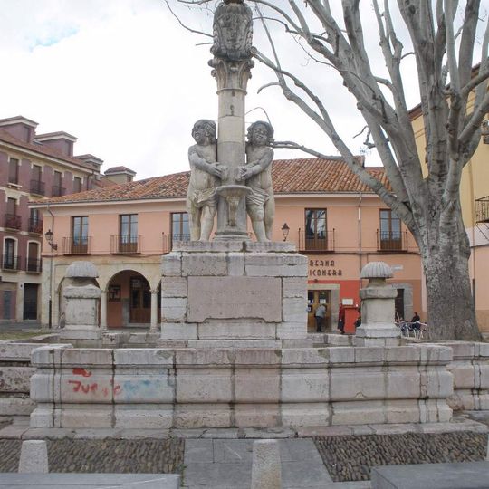 Fuente de la plaza del Grano