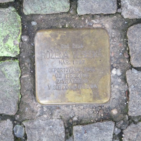 Pamětní destička Růžena Vesecká