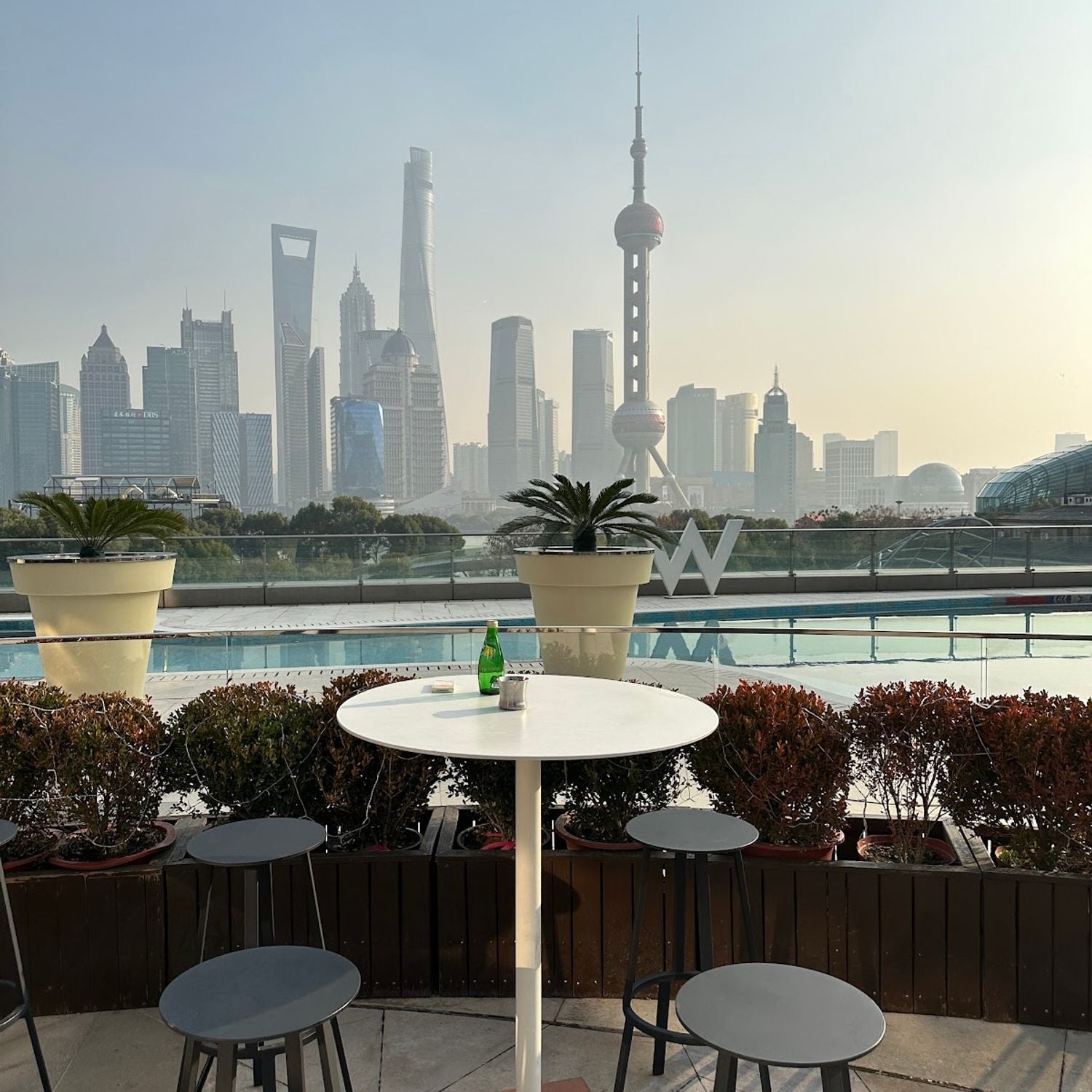 Où boire un verre à Shanghai : rooftops iconiques et panoramas à couper ...