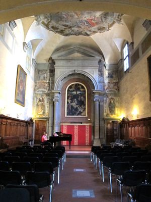 Interior 0