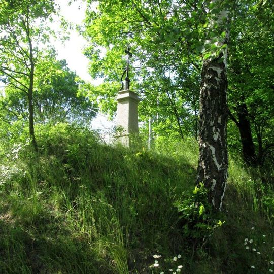 Kříž severně od Kovčína u železnice