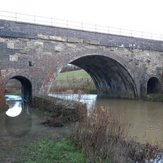 River Evenlode railway bridge SP398155