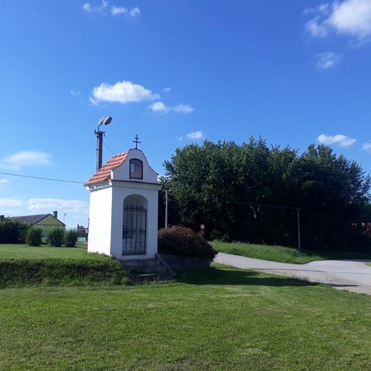 Kaplička v Pleších