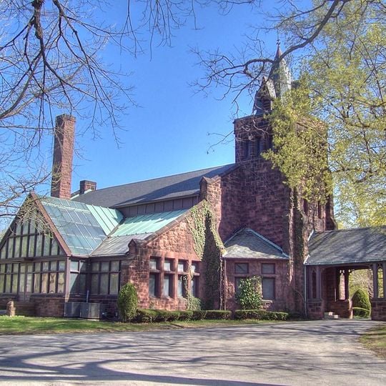 Forest Home Cemetery