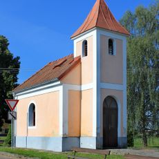 Návesní kaple ve Frahelži