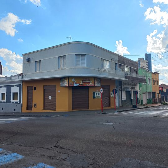 Rua Dona Alexandrina, 1215