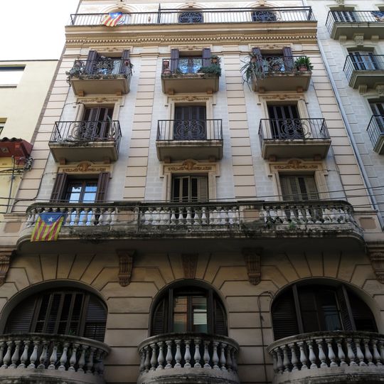 House in carrer Lorenzana, 49