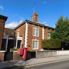 4-7, Church Crescent E9