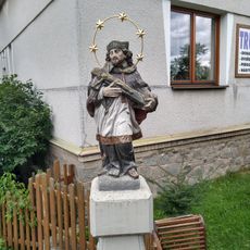 Socha sv. Jana Nepomuckého u mostu