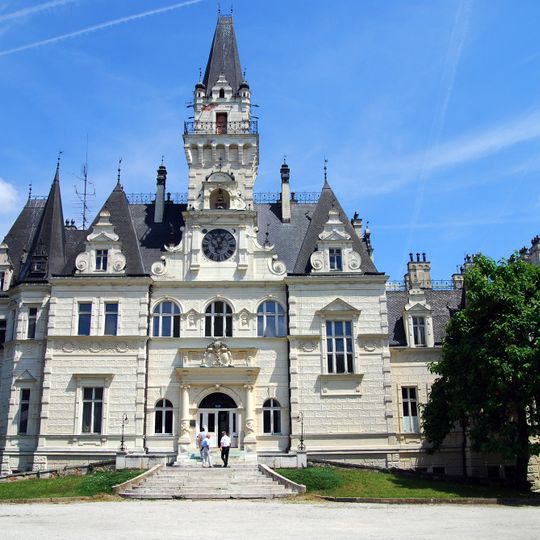 Schloss Budmerice