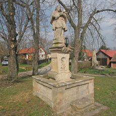 Socha svatého Jana Nepomuckého v Náchodsku, Kacákova Lhota u Jičína