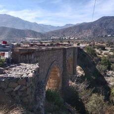 Puente de piedra Quelón o La Recta