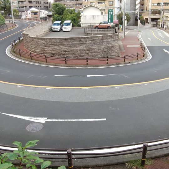 Sakurazaka-ozasa Street