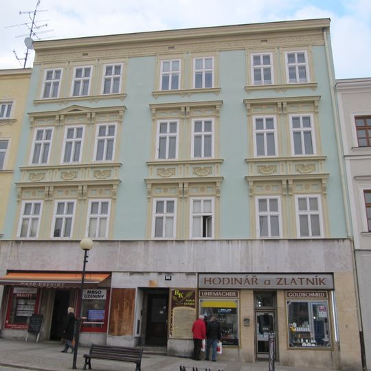 Masarykovo náměstí 6