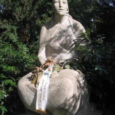 Trümmerfrau memorial