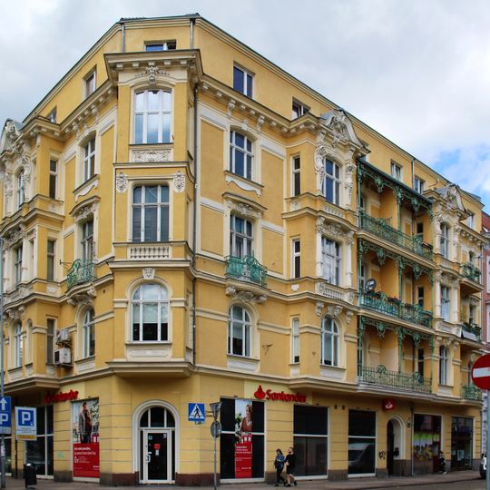 Mietshaus Piłsudskiego-Straße 7