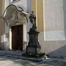 Socha u kostela svatého Petra a Pavla v Prostějově