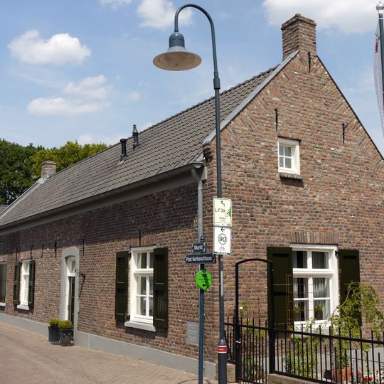 Pastoor Kerboschlaan 2, Lottum