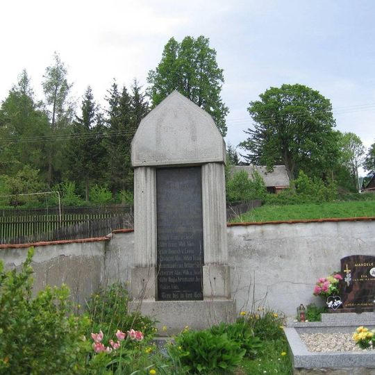 Pomník padlým v 1. sv. válce na hřbitově ve Vojtíškově