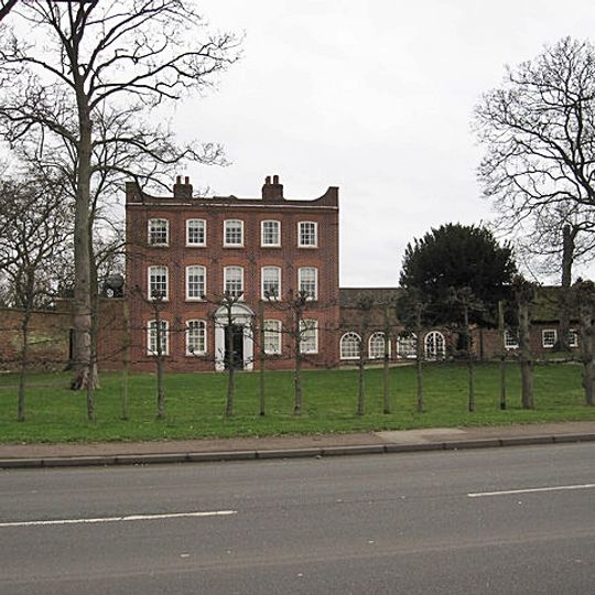 Grove House