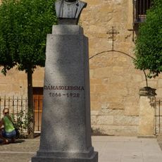 Busto de Dámaso Ledesma (1866-1928)
