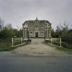 Huize van Strijen, vrijstaand weeshuis