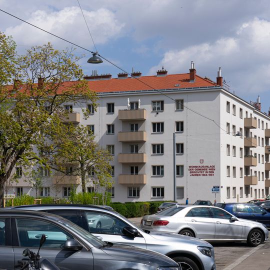 Wohnhausanlage Brunnweg 4