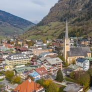 Was man im Bundesland Salzburg sehen kann: barocke Stadt, alpine Seen, Dörfer im Salzkammergut