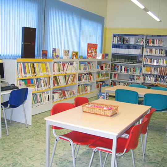 Biblioteca Josep Bellet i Falcó