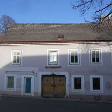 Wohnhaus, Hauerhaus Cobenzlgasse 12
