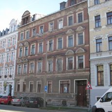 Mietshaus in geschlossener Bebauung Zöllnerplatz 23