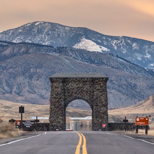 North Entrance Road Historic District