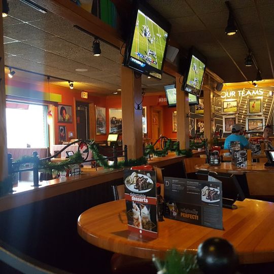 Applebee's Grill + Bar
