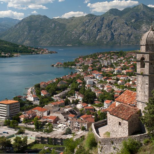 Região Natural e Histórico-Cultural de Kotor