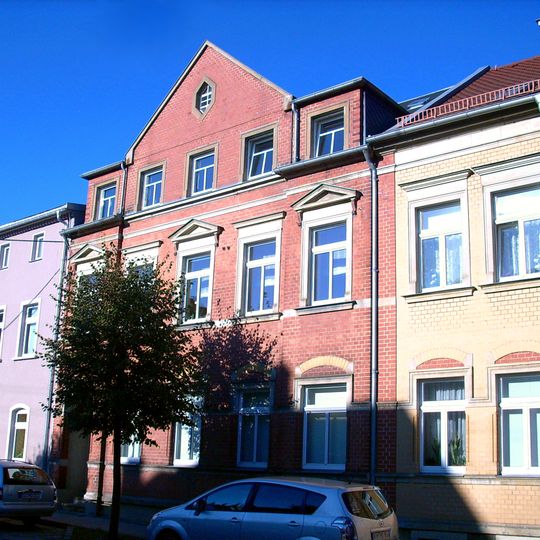 Wohnhaus in halboffener Bebauung Kamenzer Straße 5