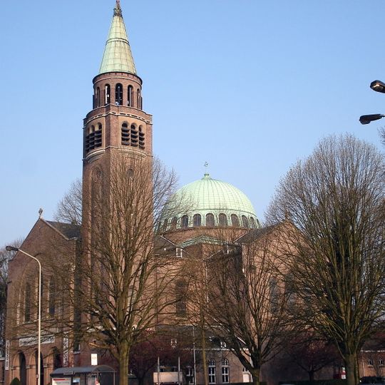 Onze-Lieve-Vrouw-van-Lourdesbasiliek