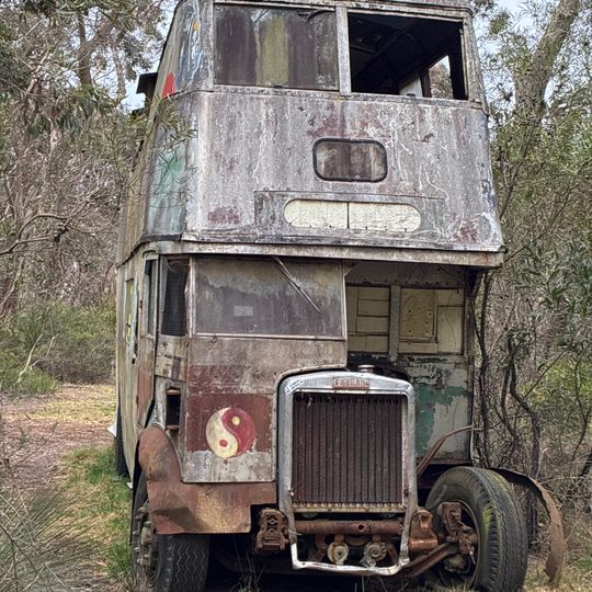 An old double-decker Leyland bus. Falling apart and in very bad shape, but impressive to look at.