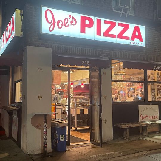 Joe's Pizza