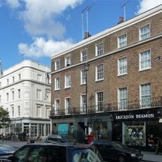 38A-42, Elizabeth Street Sw1