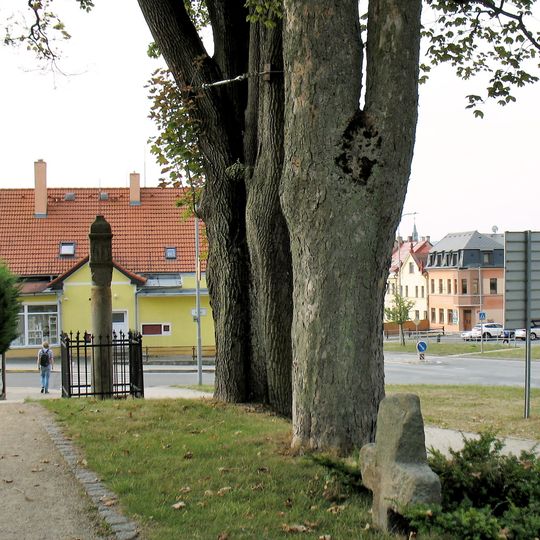 Column shrine and penitence cross in Tachov, T. G. Masaryka