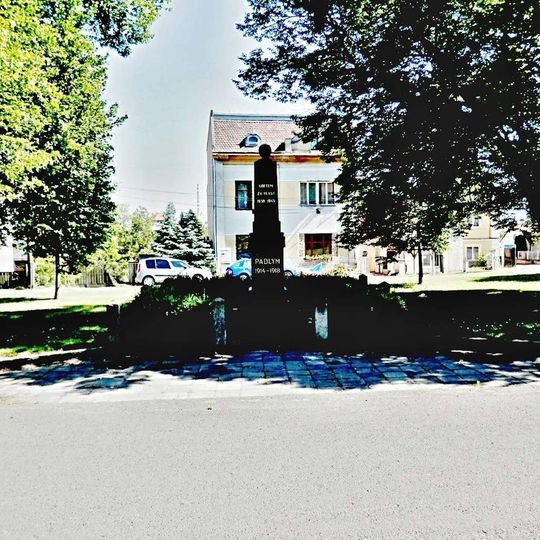 Pomník padlým v Sulejovicích