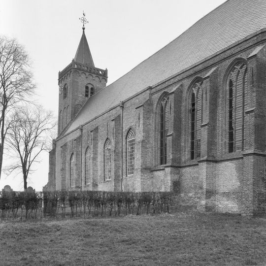 Ursulakerk, Warmenhuizen