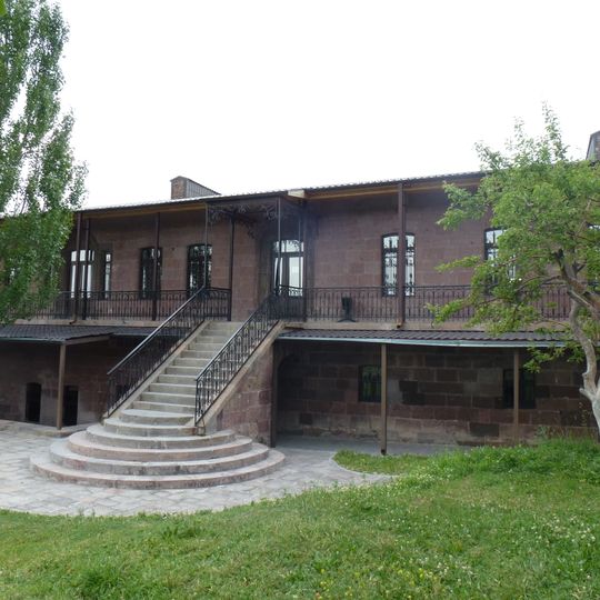 School in Harichavank