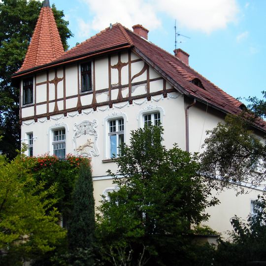 Powstańców Śląskich 11