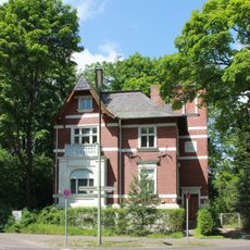 Villa Dianastraße 49