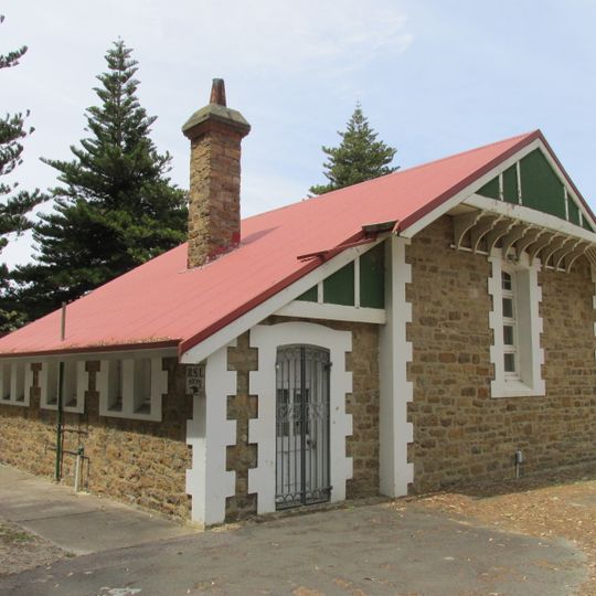 Esperance RSL Building, Norfolk Island Pine Trees and War Memorial