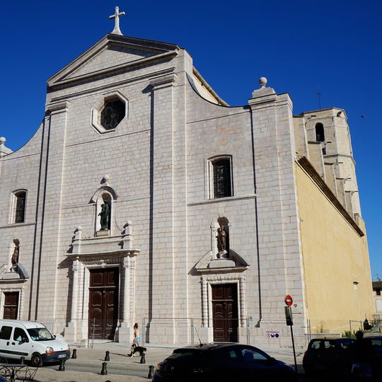 Collégiale Saint-Martin de Lorgues
